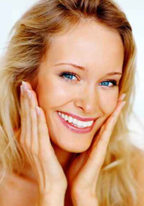 اليك افضل النصائح لتمنعي زوال ماكياجك خلال النهار!