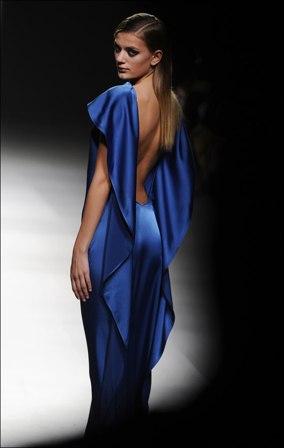 احدث الصور من عرض مدريد لخريف/ شتاء !2012