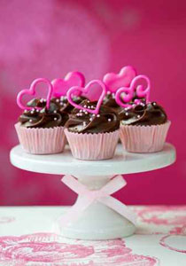 تعلموا طريقة تحضير كعكة العشاق لتسعدوا الحبيب!