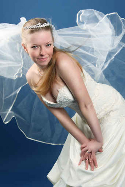 الطرحة لا تزال اهم اكسسوارات العروس لتحصل على طلتها المنشودة!