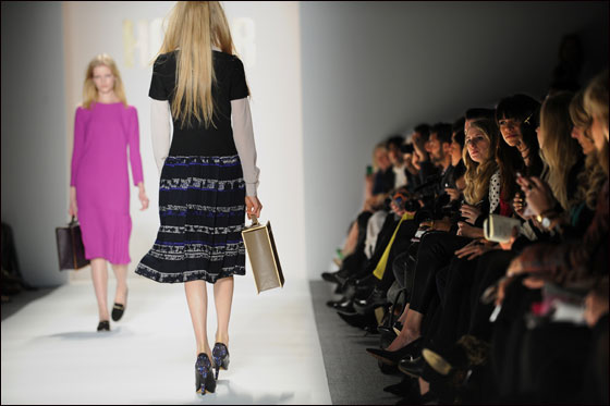 اخترن ما يلائمكن من هذه الازياء لعيد العشاق!