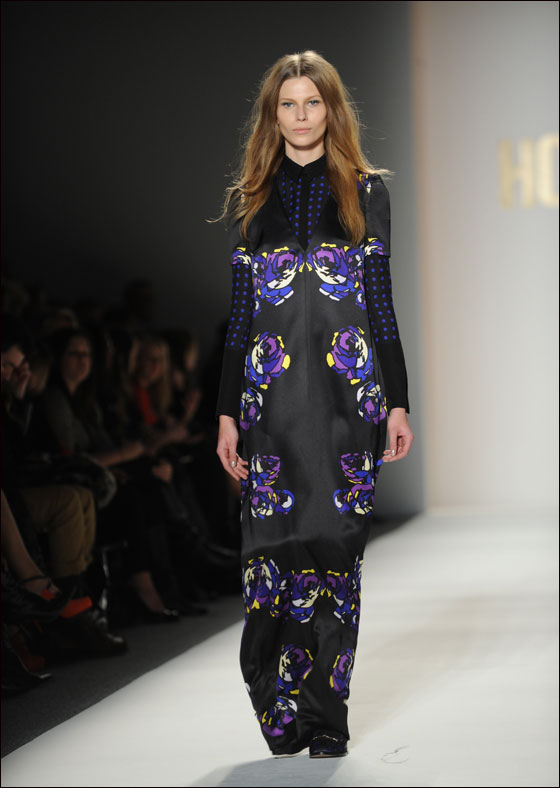 اخترن ما يلائمكن من هذه الازياء لعيد العشاق!