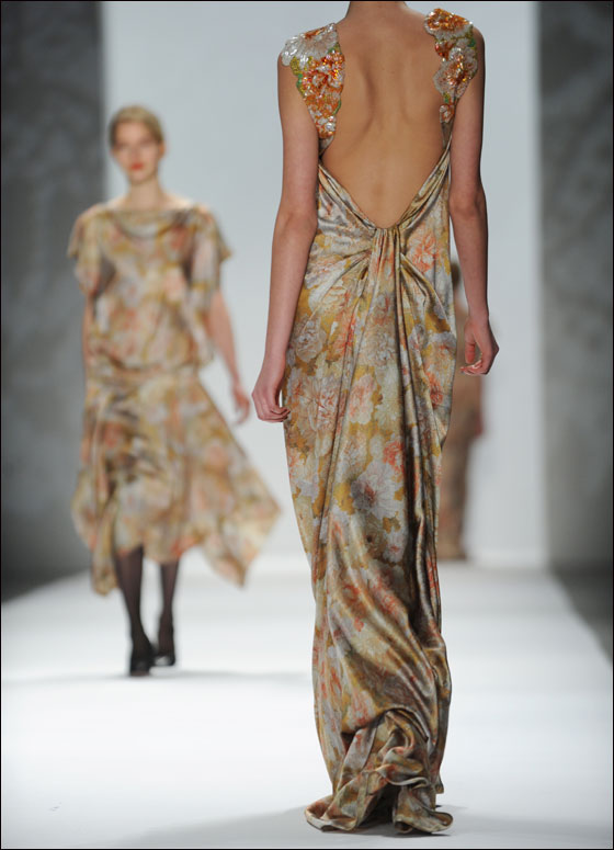 اخترن ما يلائمكن من هذه الازياء لعيد العشاق!