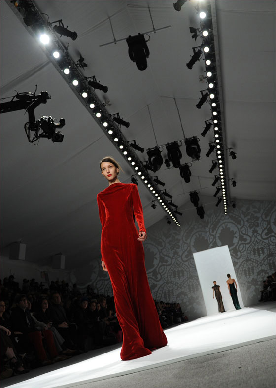 اخترن ما يلائمكن من هذه الازياء لعيد العشاق!