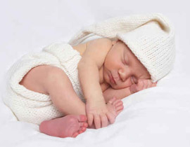 مولودة خدج تخضع لعملية زرع جهاز تنظيم دقات قلب بعمر 15 دقيقة!!