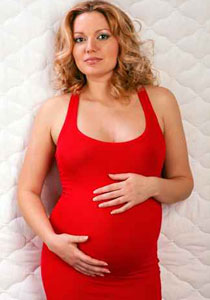 للحوامل.. نصائح بسيطة لتخترن ملابس انيقة