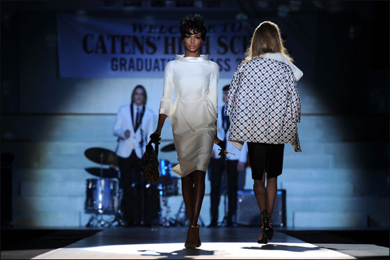 بالصور.. احدث ازياء اسبوع الموضة الايطالي!!