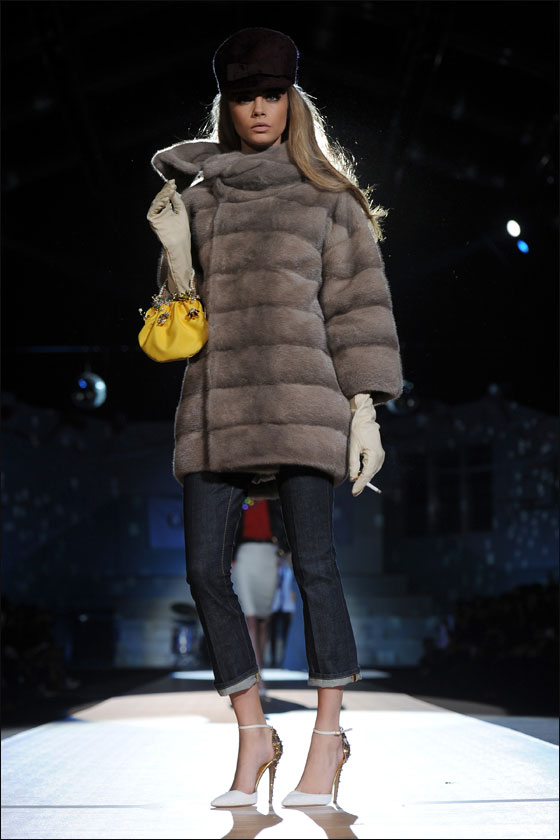 بالصور.. احدث ازياء اسبوع الموضة الايطالي!!