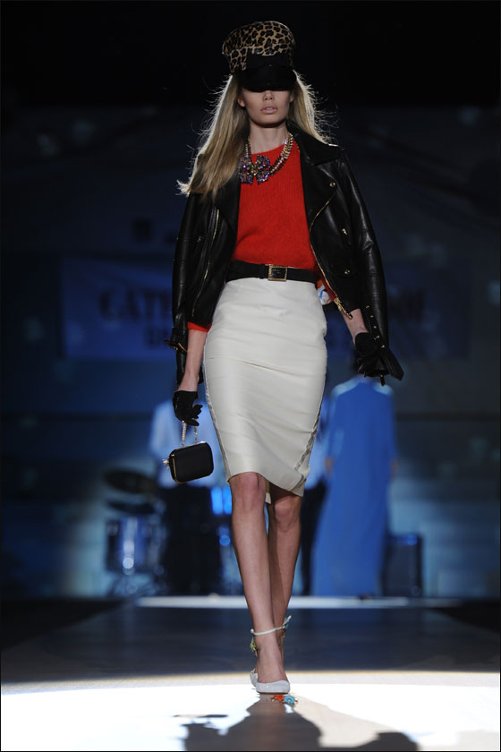 بالصور.. احدث ازياء اسبوع الموضة الايطالي!!