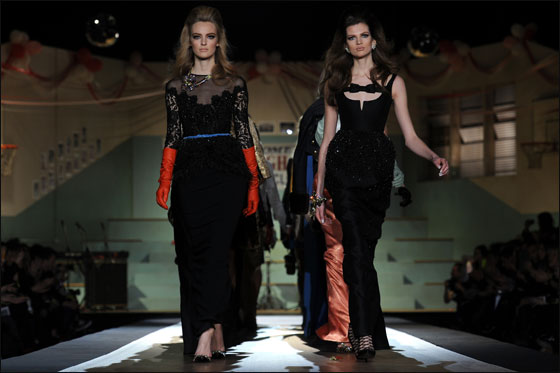 بالصور.. احدث ازياء اسبوع الموضة الايطالي!!