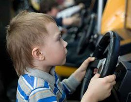 هل تحسن العاب الفيديو بصر الاطفال؟ 