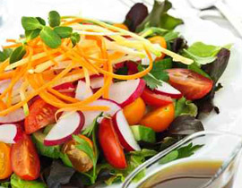 اليكم طريقة تحضير سلطة الفجل مع البصل!