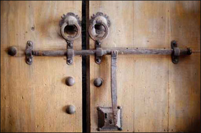 نقدم لكم اقفال ابواب عصرية وغريبة!