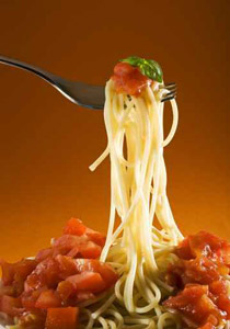 نقدم ثلاث وصفات مختلفة لتحضير المكرونة بنكهة الريحان!