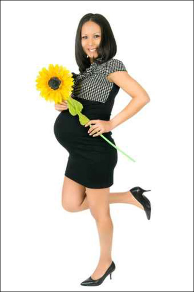 اليكم تشكيلة مميزة من ملابس الحوامل