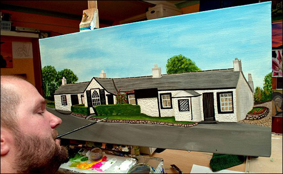 شاب مشلول الساقين والذراعين يتحدى شلله بخوض المغامرات!!