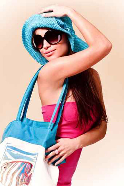 مجموعة خاصة من الحقائب الصيفية لزائرات موقع "شايف"!