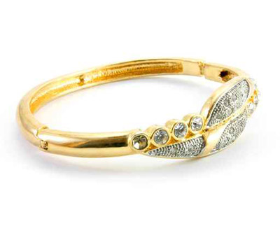 لصاحبات الذوق الرفيع.. مجموعة جديدة من المجوهرات الذهبية!