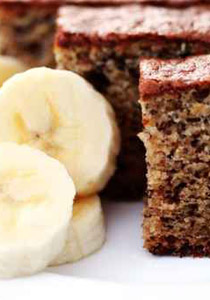 نقدم لك وصفة كيك الموز والكراميل الشهية!