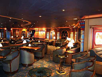 جديد في النيبال: "الاكل في الظلام".. اول مطعم للمكفوفين!!