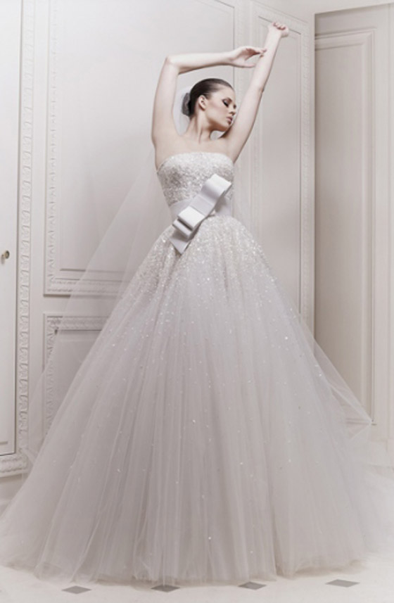اجمل فساتين الزفاف لهذا الموسم من تصميم المبدع زهير مراد!