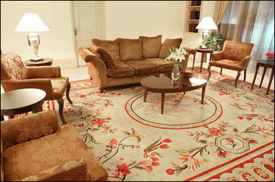 اليكم بالصور.. السجاد واستعماله داخل المنزل!