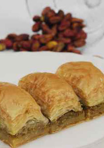 نقدم طريقة تحضير جلاش الكريمة والمكسرات المفتخرة!