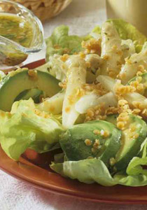 اليكم طريقة تحضير السلطة الخضراء مع الافوكادو اللذيذ!