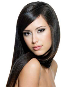 اليك مجموعة من الزيوت الطبيعية التي تتميز بمفعول سحري لشعرك!