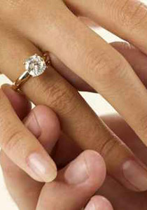 الحجر الكريم وكيفية تأثير ملمسه ومذاقه عليك سيدتي! 