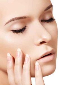 كيف تحصلين على حاجبين كثيفين؟!! 