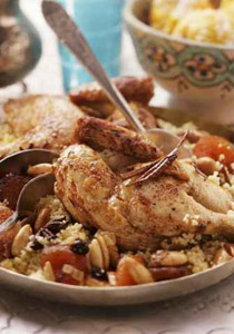 وصفة جديدة وغريبة.. اليك الدجاج المشوي بالمشمش!