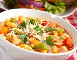 ابدأوا افطاركم الرمضاني بشوربة الفاصوليا اللذيذة