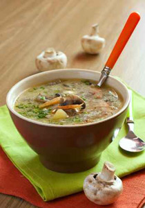 اضيفوا الشوربة الحارة الى مائدتكم الرمضانية.. وصحة وهنا