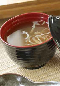 اليكم طريقة تحضير شوربة البصل بنكهتها الشهية