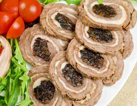 رمضان والمأكولات الغريبة: الدجاج مع الفاكهة المجففة!