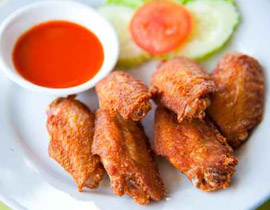 اليكم طريقة تحضير اجنحة الدجاج المقرمشة!