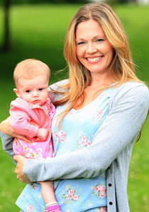 "وحمة" تتحول الى ورم سرطاني عملاق في وجه طفلة تبلغ 4 اشهر!!