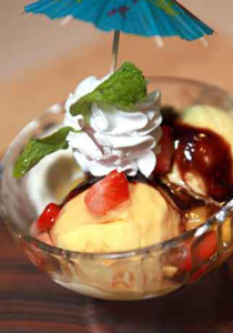 لفصل الصيف الحار.. نقدم لكم طريقة تحضير الايس كريم المنعشة