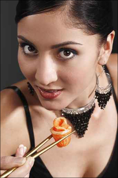 نعرض اليكم اجمل وارقى اقراط الاذن الني تخص النساء!