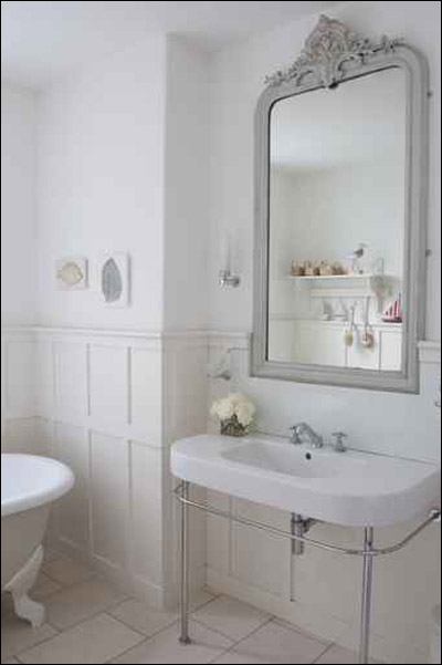 بالصور.. اجمل المرايا واكثرها غرابة!